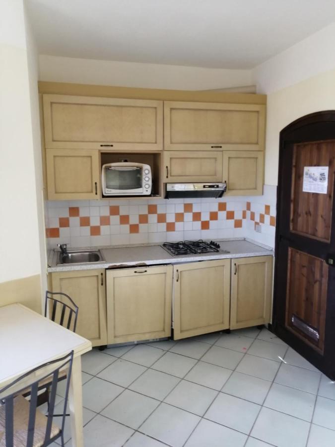 Appartamenti Calarossa Изола-Росса Экстерьер фото